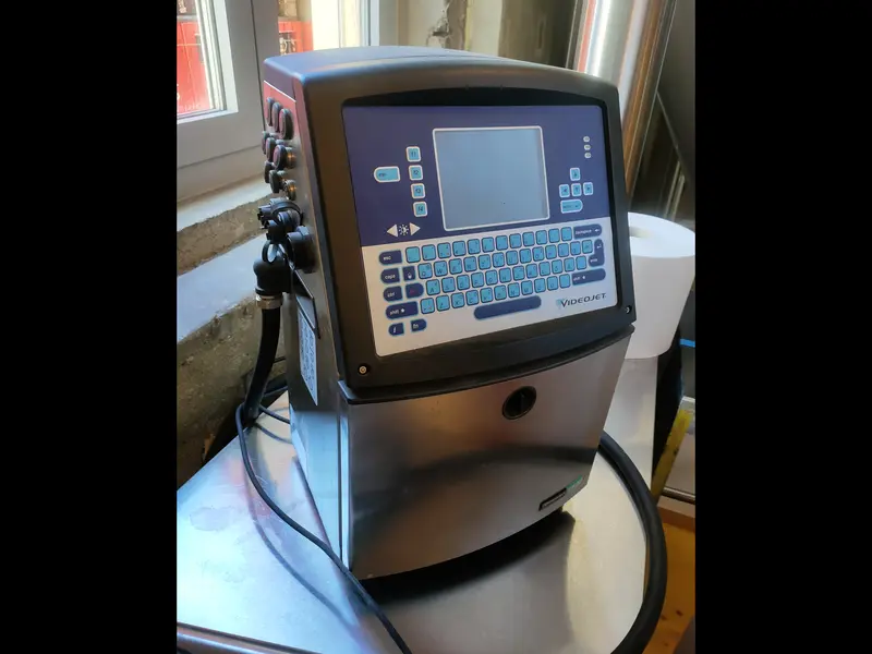 Photo #1 of Used VideoJet printer year 2012