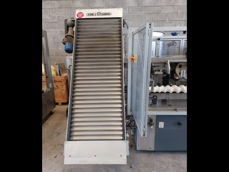 Photo #4 of Used capsuling Machine ROBINO GALANDRINO up to 15000 bph