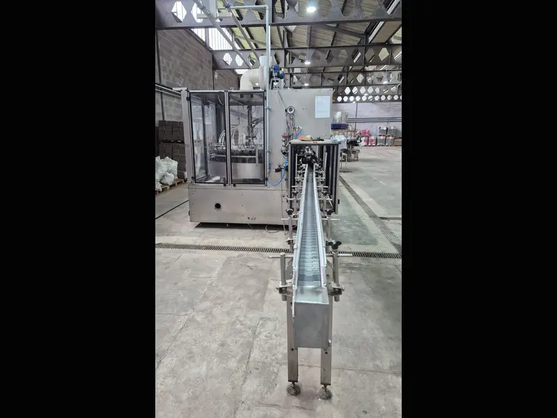 Photo #3 of Used Bottle Rinser PROCOMAC Gripstar up to 6000 bph