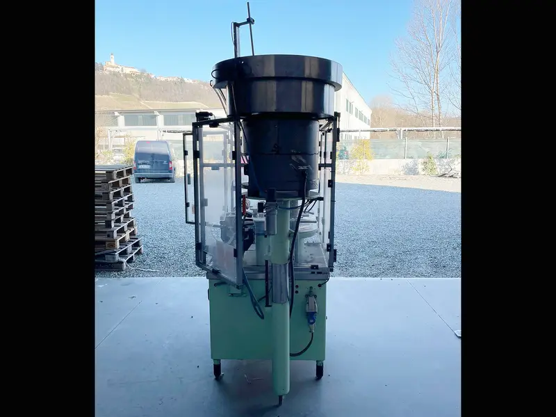 Photo #6 of Used Capping Machine BERTOLASO plastic T stopper up to 7000 bph