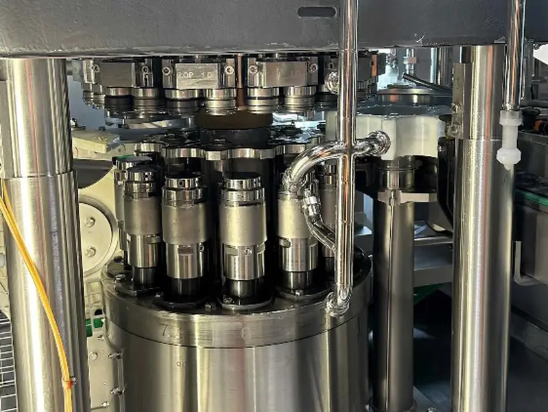 Photo #2 of Used Seaming machine up to 80000 cph