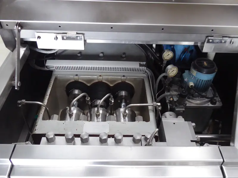 Photo #2 of Used Homogeniser High Pressure Tetra Pak 10000 lhr