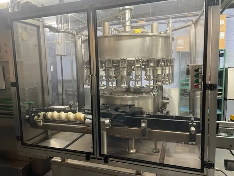 Photo #5 of Used bottling Line BERTOLASO for still wine