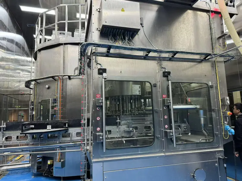 Photo #7 of Used bottling Line SIDEL for still water up to 54000 bph