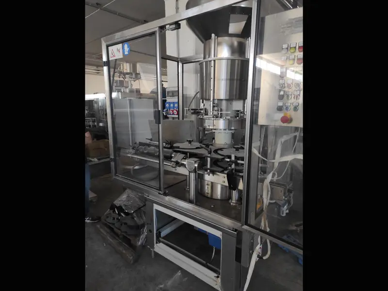 Photo #2 of Used overhauled capping machine BERTOLASO DELTA up to 6000 bph