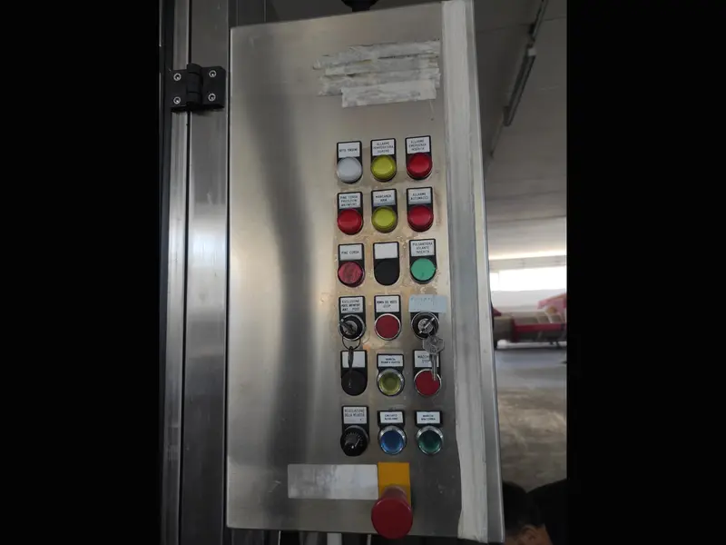 Photo #7 of Used overhauled capping machine BERTOLASO DELTA up to 6000 bph