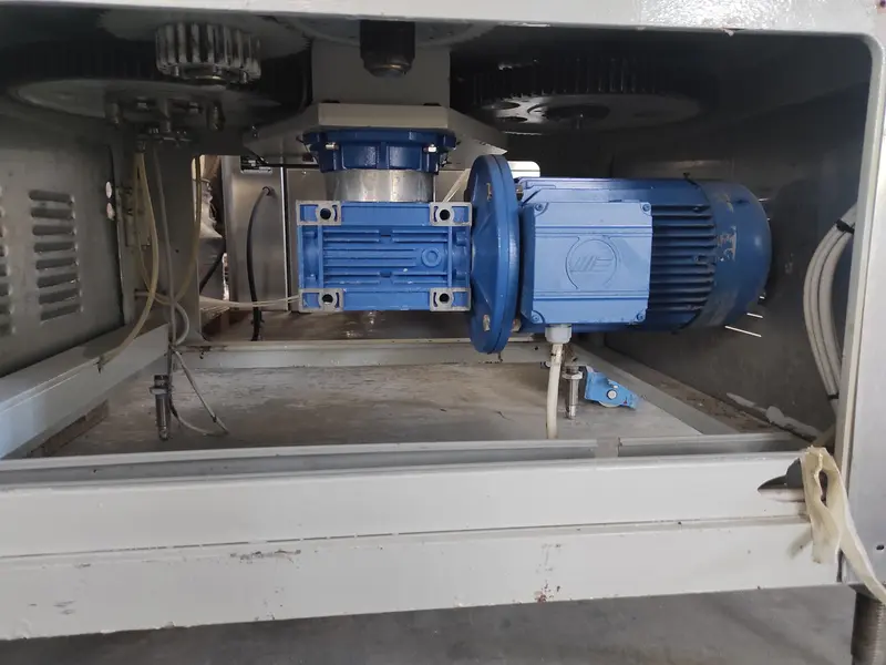 Photo #9 of Used overhauled capping machine BERTOLASO DELTA up to 6000 bph