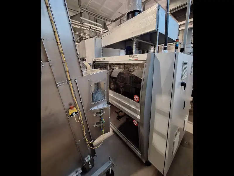 Photo #3 of Used Bottling Line for sparkling beverages up to 9000 bph