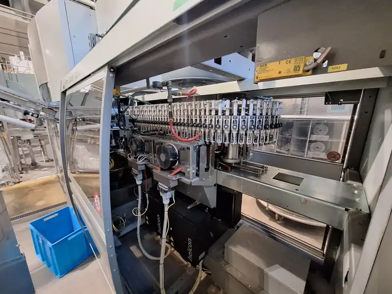 Photo #4 of Used Bottling Line for sparkling beverages up to 9000 bph