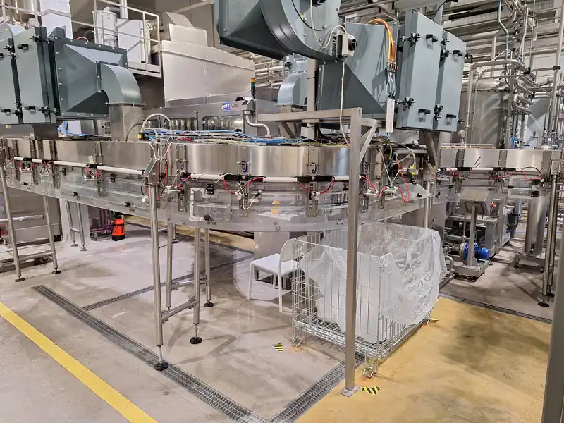 Photo #7 of Used Bottling Line for sparkling beverages up to 9000 bph