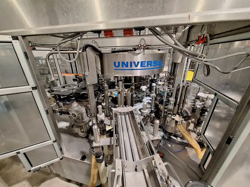 Photo #13 of Used Bottling Line for sparkling beverages up to 9000 bph