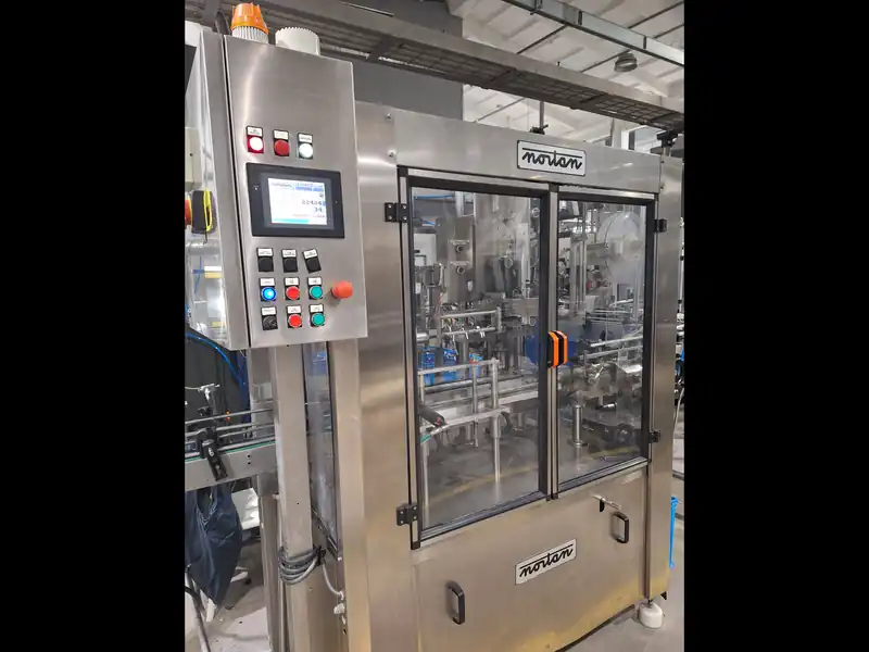 Photo #19 of Used Bottling Line for sparkling beverages up to 9000 bph