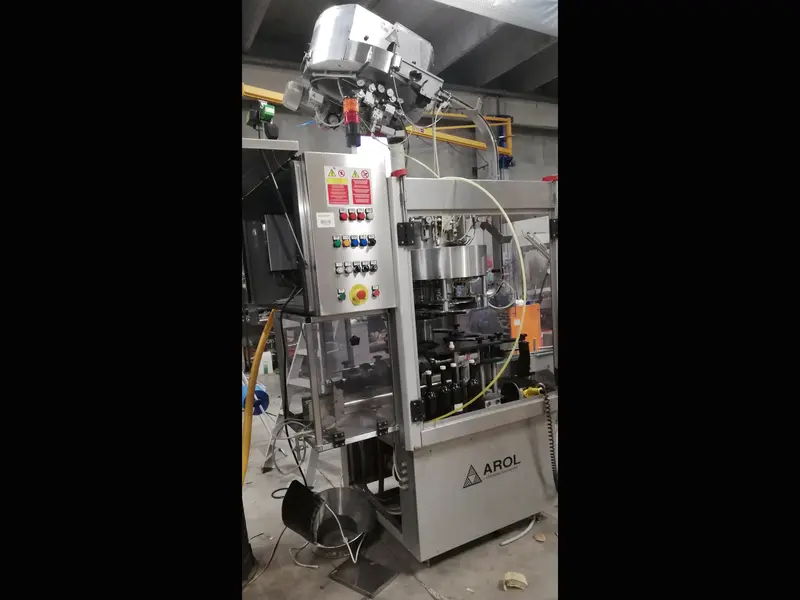 Photo #4 of Used Capping Machine AROL T stopper year 2006
