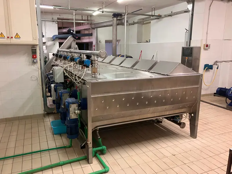 Photo #6 of Used Line for oil production ALFALAVAL up to 1500 kg/h