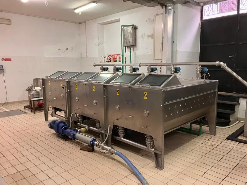 Photo #7 of Used Line for oil production ALFALAVAL up to 1500 kg/h