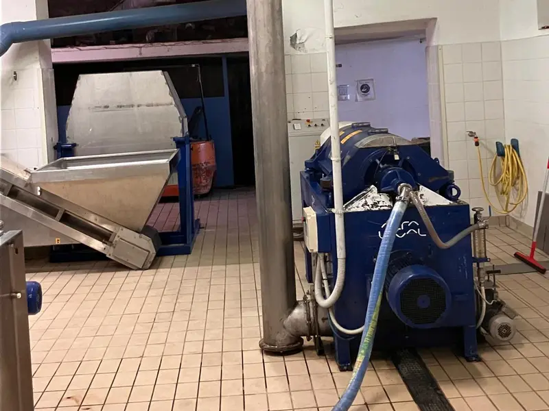 Photo #8 of Used Line for oil production ALFALAVAL up to 1500 kg/h