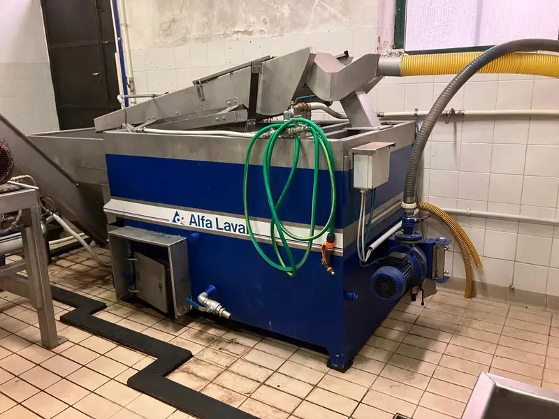 Photo #9 of Used Line for oil production ALFALAVAL up to 1500 kg/h