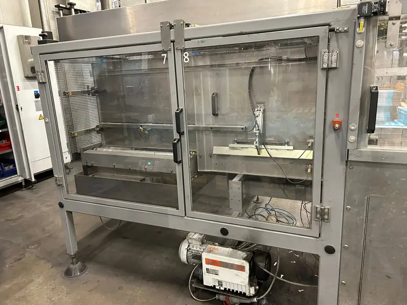 Photo #2 of Used Case Erector KRONES up to 2000 box/hour