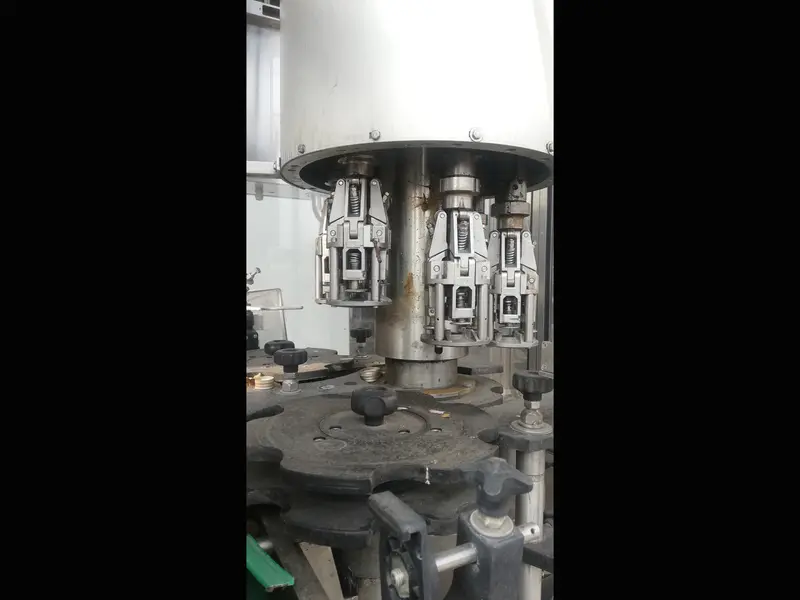 Photo #3 of Used capping Machine BERTOLASO for aluminium screw caps up to 9000 bph