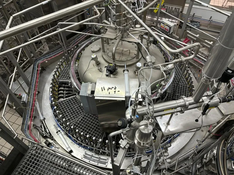 Photo #8 of Used Aseptic Fllling Line SIPA GEA for milk up to 48.000 bph