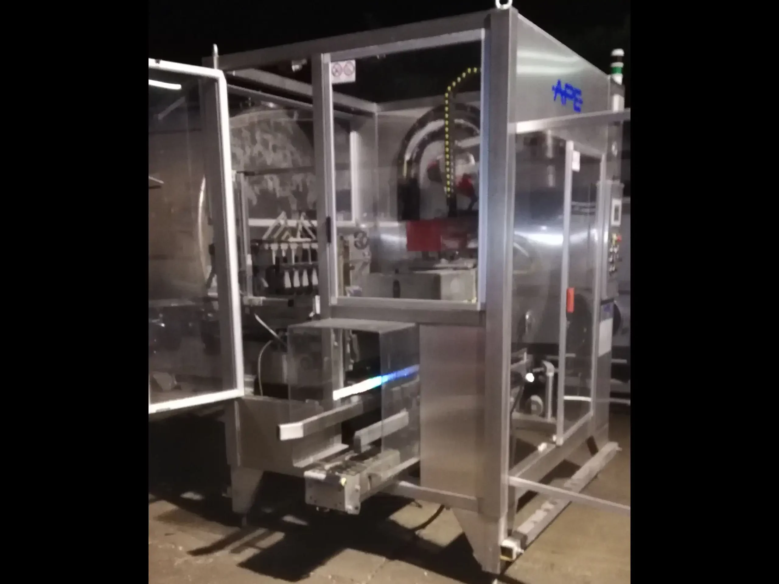 Photo #2 of Used Case Packer APE INCA 2000 up to 8000 bph