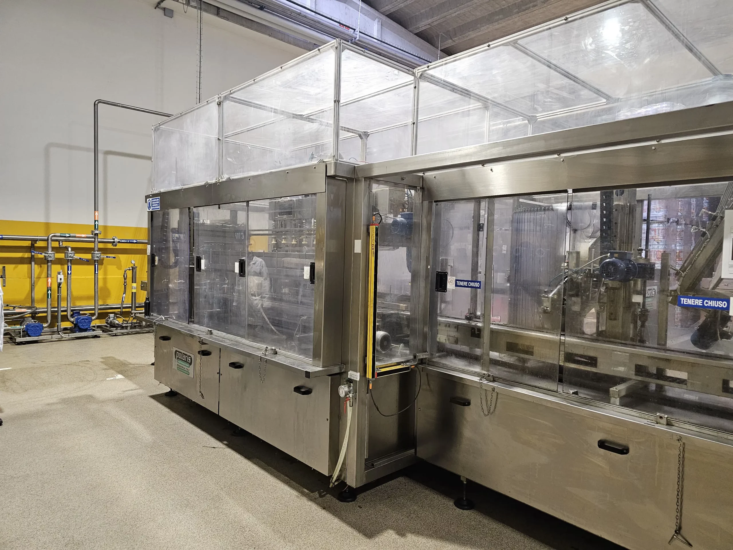 Photo #2 of Used Filling Monoblock + Labeler POLARIS for olive oil 1400 bph