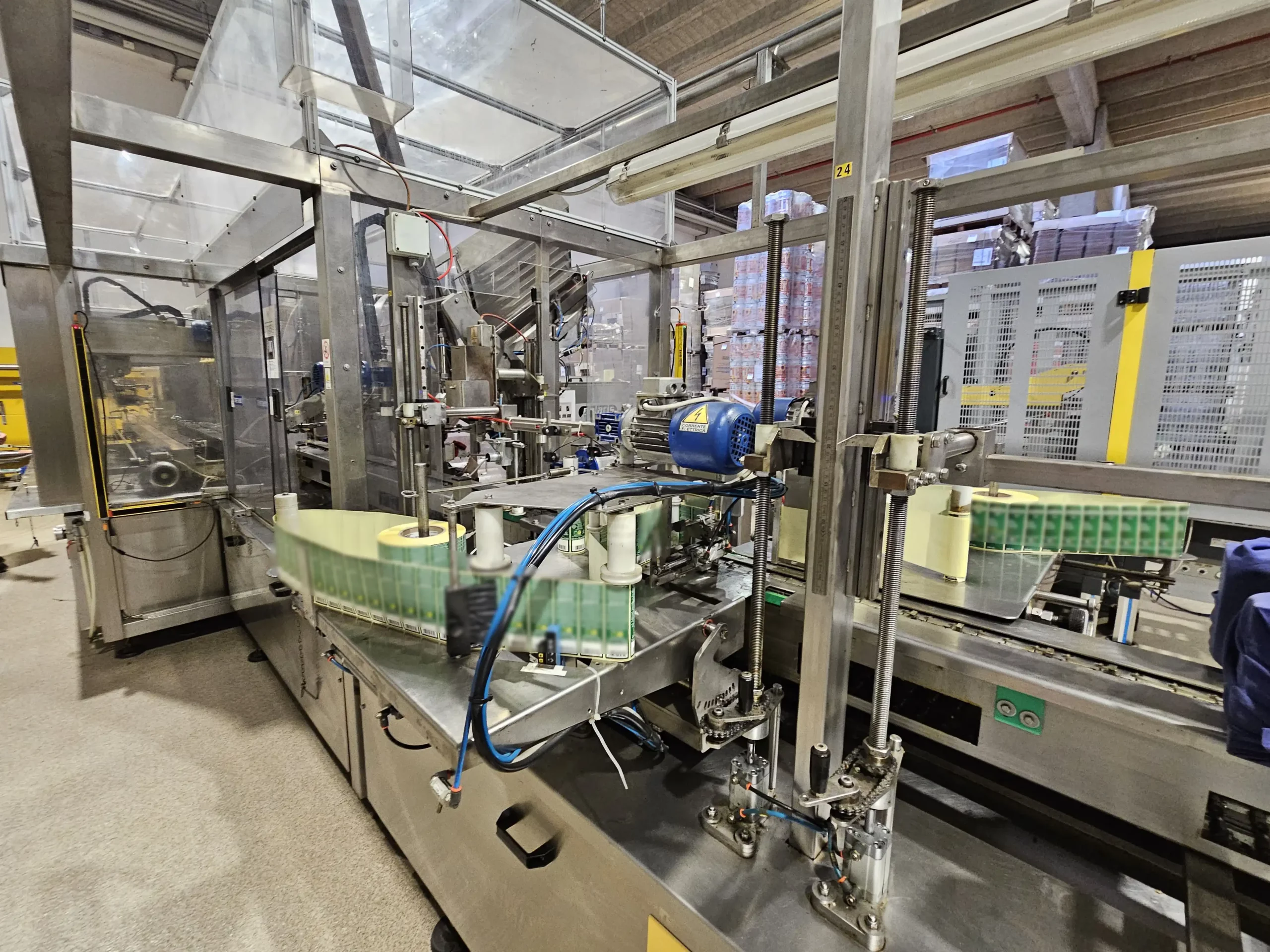 Photo #24 of Used Filling Monoblock + Labeler POLARIS for olive oil 1400 bph