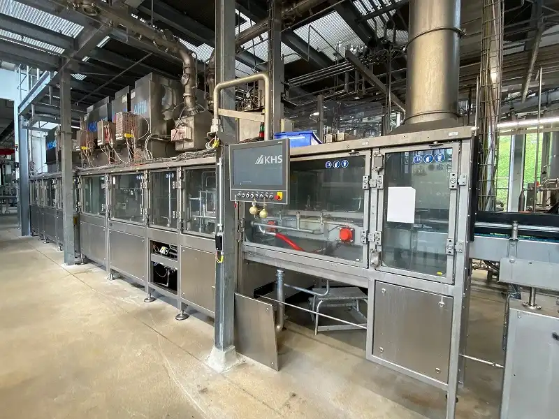 Photo #14 of Used aseptic isobaric bottling line KHS for PET 27000 bph