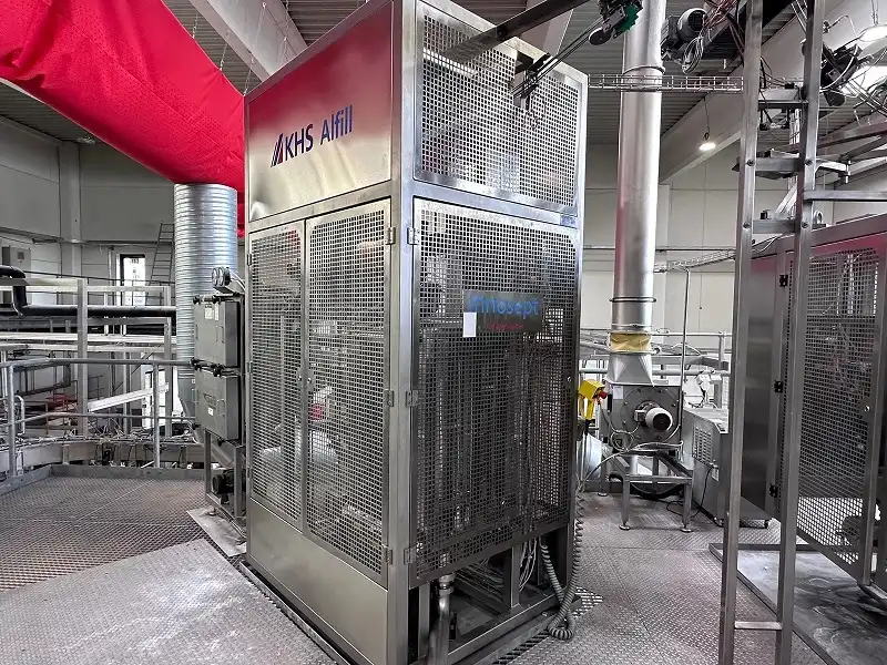 Photo #16 of Used aseptic isobaric bottling line KHS for PET 27000 bph