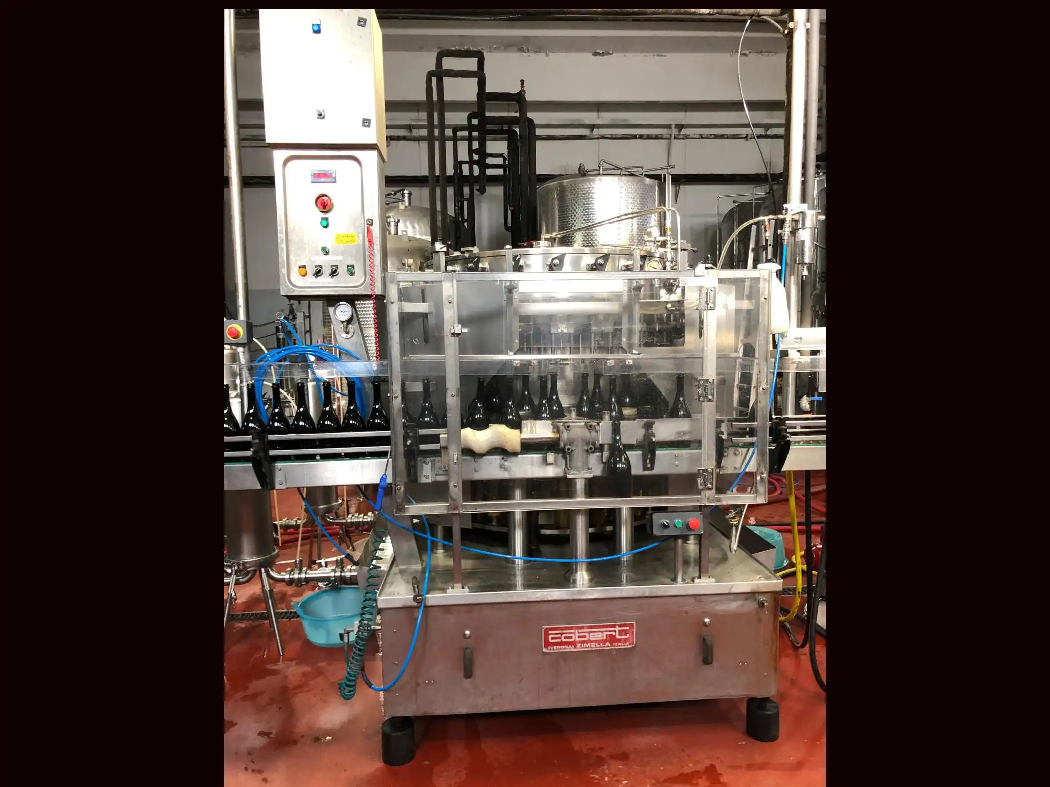 Photo #7 of Used Isobaric Filling Line for Sparkling Wine 3000 bph