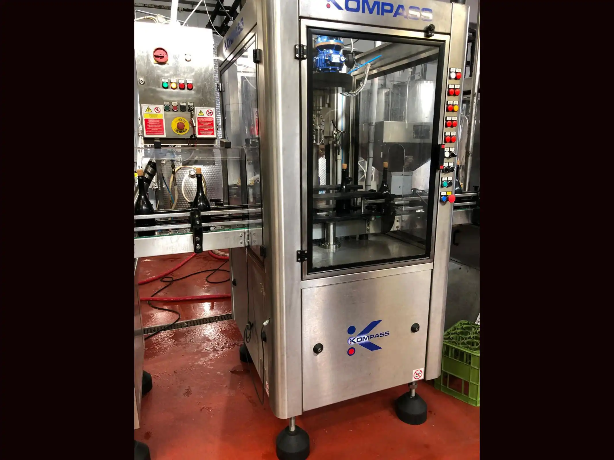 Photo #13 of Used Isobaric Filling Line for Sparkling Wine 3000 bph