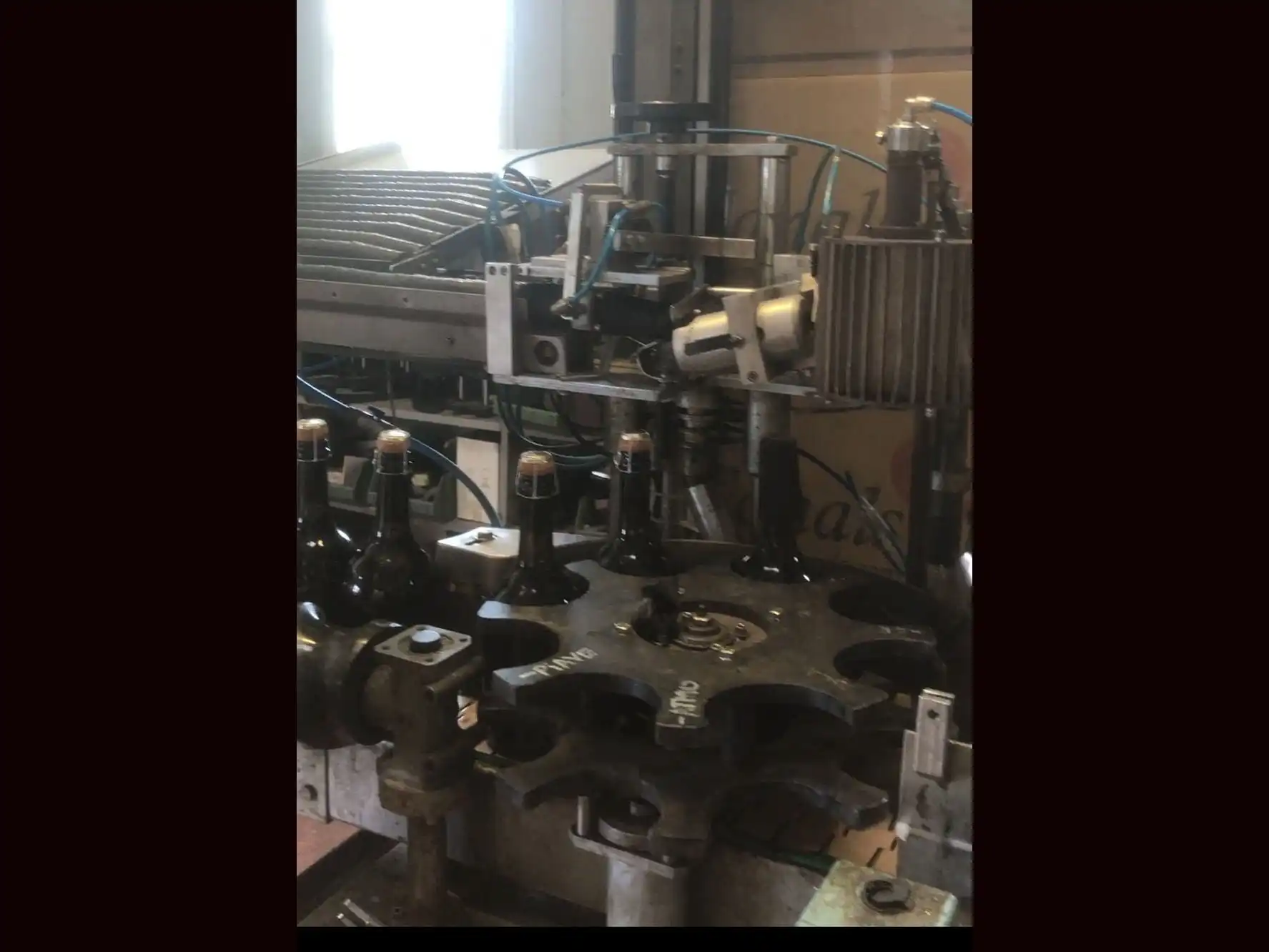 Photo #16 of Used Isobaric Filling Line for Sparkling Wine 3000 bph