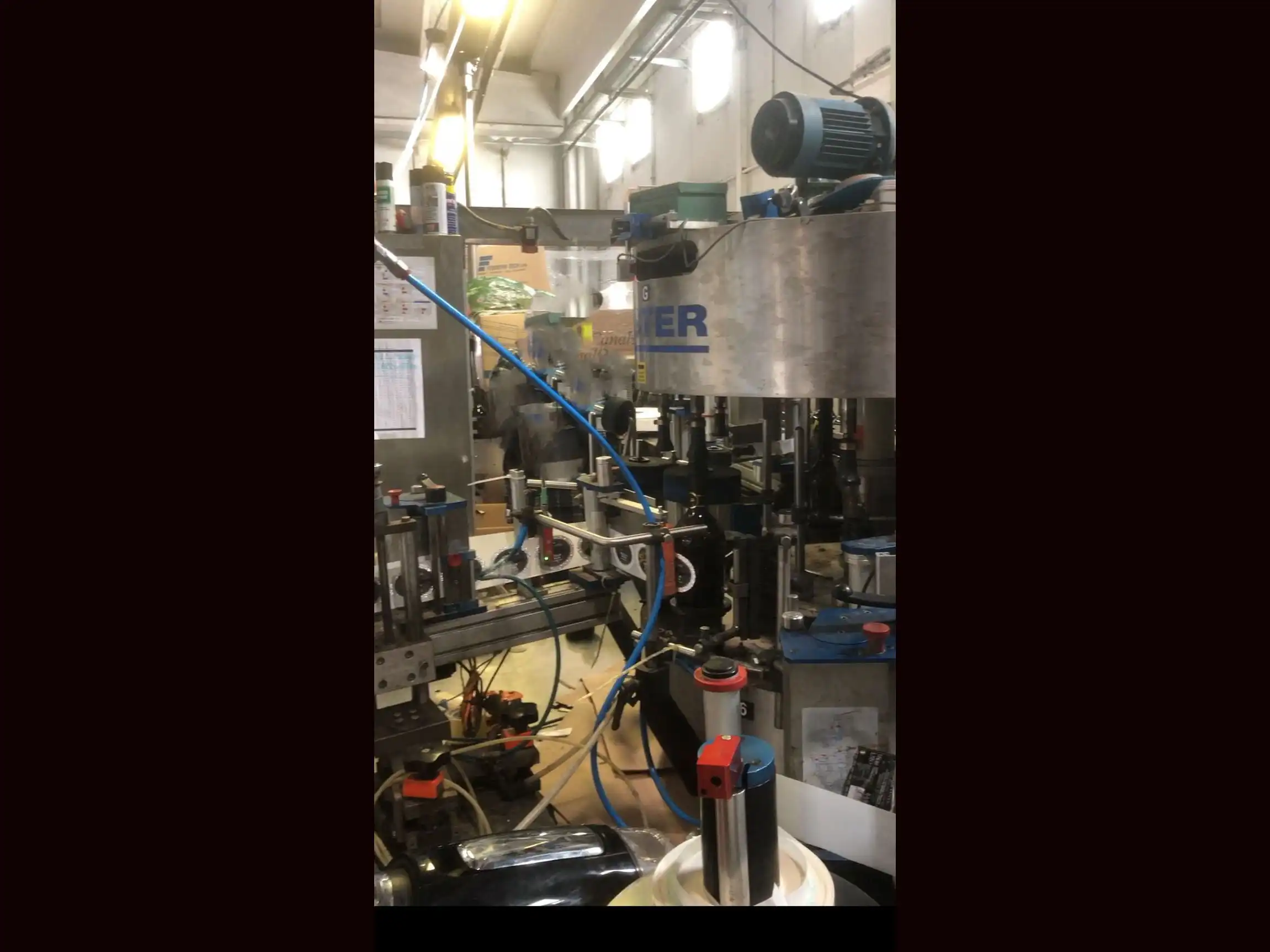 Photo #20 of Used Isobaric Filling Line for Sparkling Wine 3000 bph