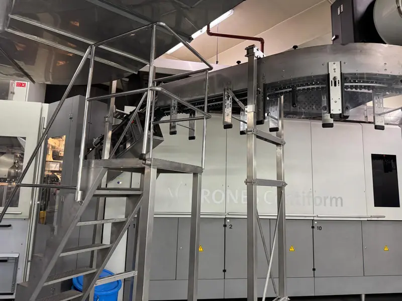 Photo #7 of Used bottling line KRONES aseptic filling  36000 bph