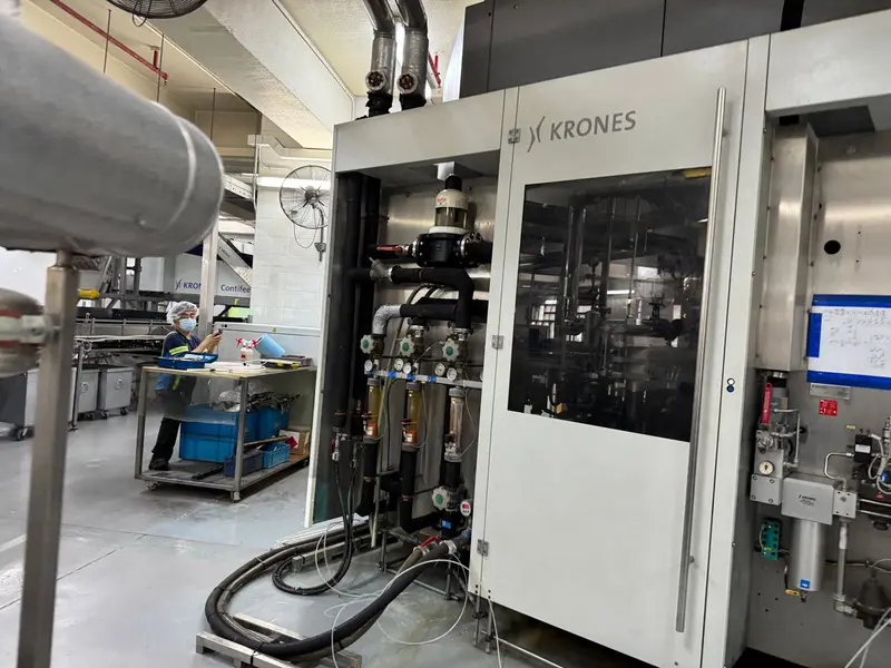 Photo #9 of Used bottling line KRONES aseptic filling  36000 bph