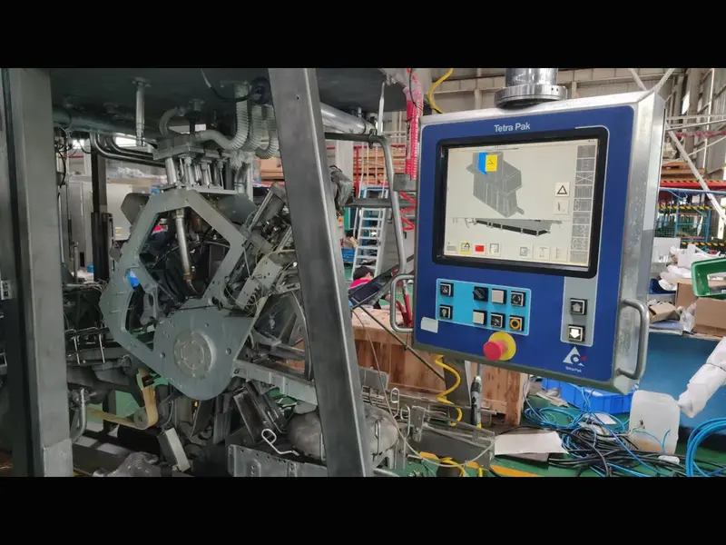 Photo #8 of Used aseptic filling line Tetra Pak A3 FLEX 1000S up to 9000 l/h