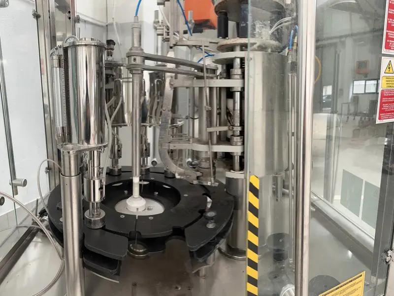 Photo #7 of Used filling monoblock ALFATEK MBC 7/1 LP ELVIRA for re-fermented beer year 2014