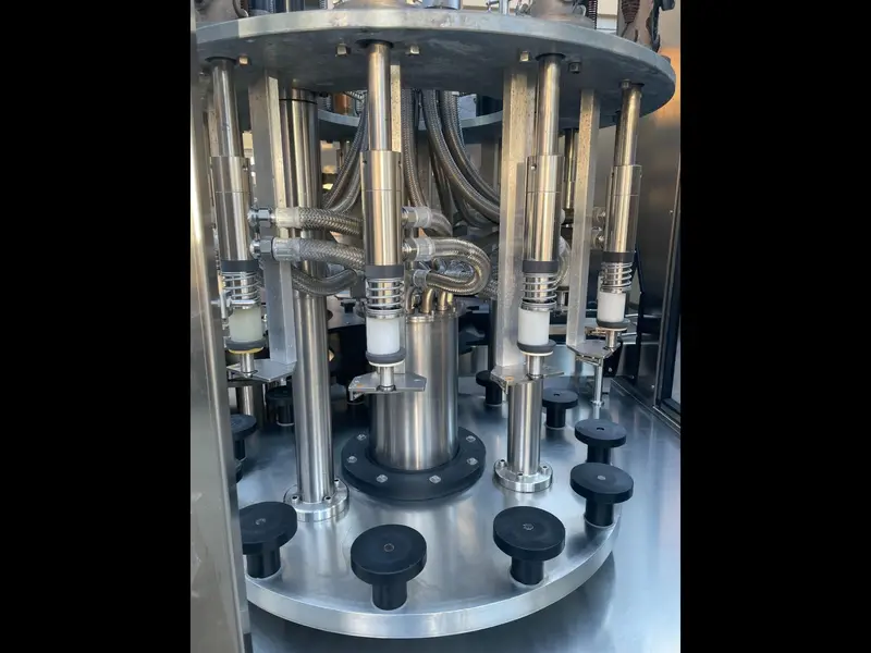 Photo #8 of Used filling monoblock SICMEA Cometa 12/5 4500 bph