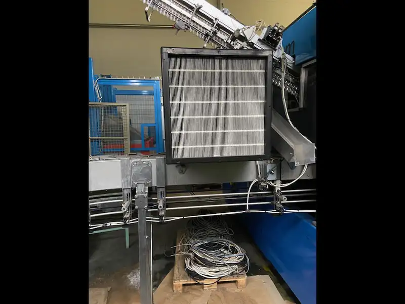 Photo #33 of Used Bottling Line KRONES for still, sparkling water and CSD 12000 bph