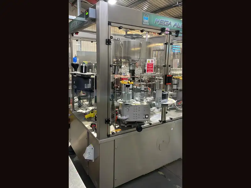 Photo #5 of Used Automatic Rotary Labeling Machine BRB GLOBUS 4200 bph