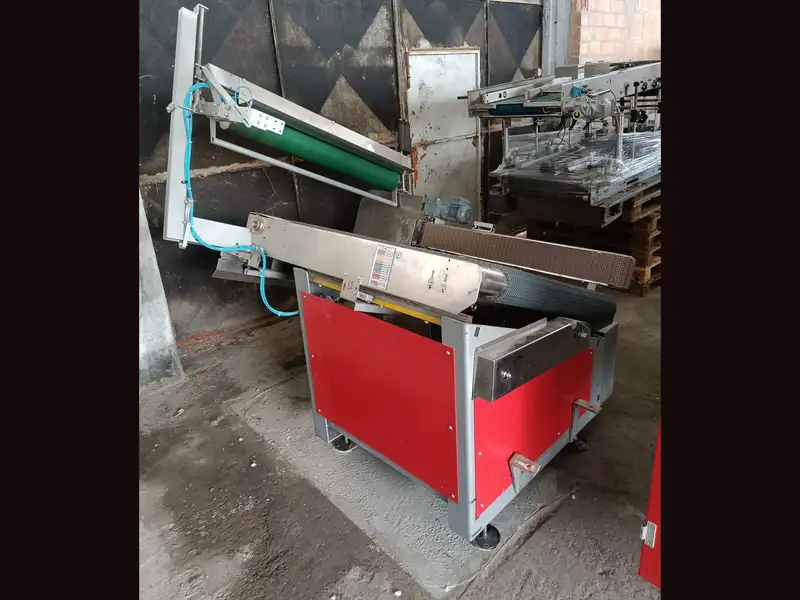 Photo #2 of Used Wrap Around SGE year 2013 3000 boxes/hour