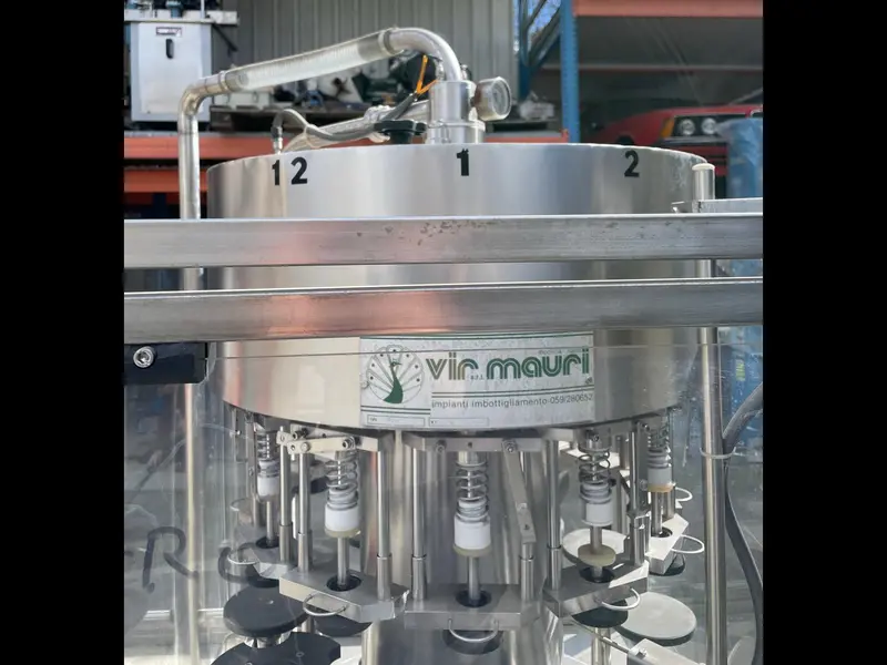 Photo #4 of Used filling machine VIRMAURI Pavonis 12 up to 1200 bph