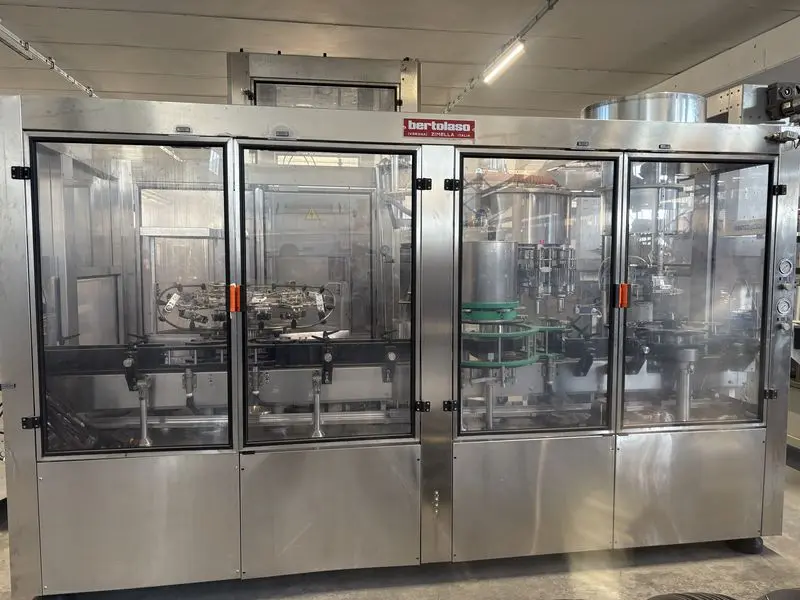 Photo #1 of Used filling monoblock Bertolaso Miniblock 12/12/1 2500 bph