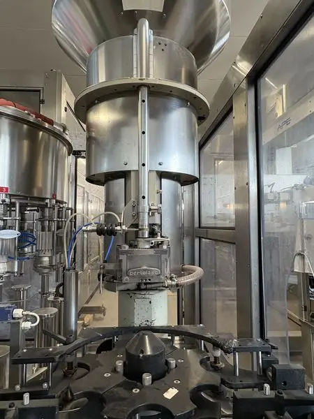 Photo #7 of Used filling monoblock Bertolaso Miniblock 12/12/1 2500 bph