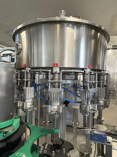 Photo #8 of Used filling monoblock Bertolaso Miniblock 12/12/1 2500 bph