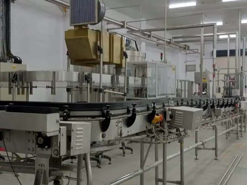 Photo #3 of Used Bottling Line HDPE for dairy products 7200 bph