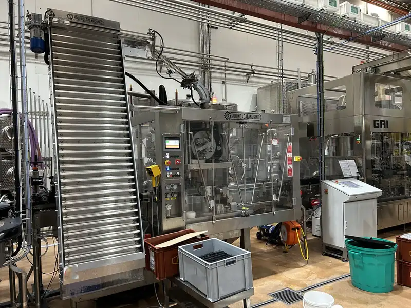 Photo #18 of Used Bottling Line for champagne, sparkling and still wine 4000 bph