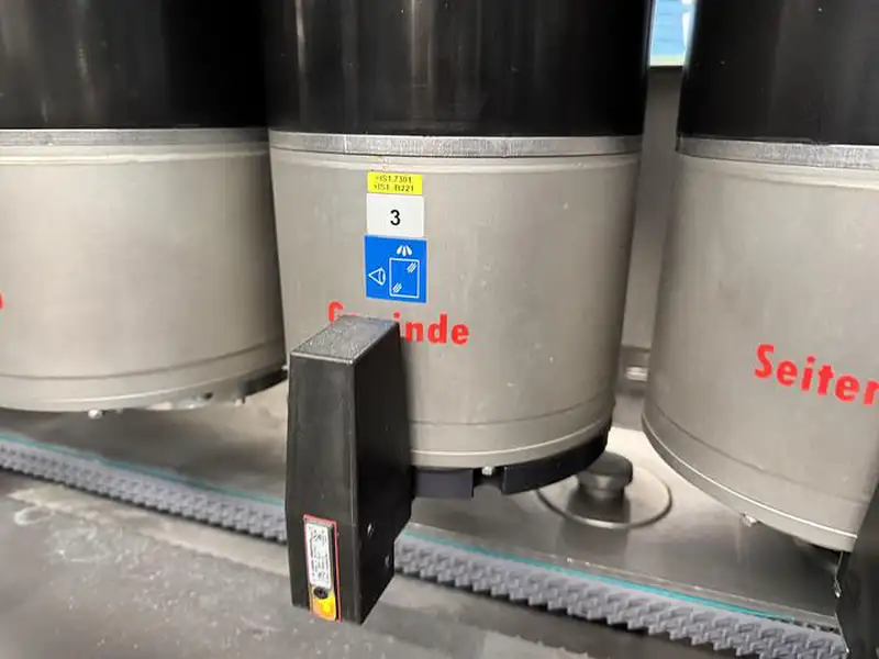 Photo #12 of Used Inspector KRONES Linatronic K735 year 2011