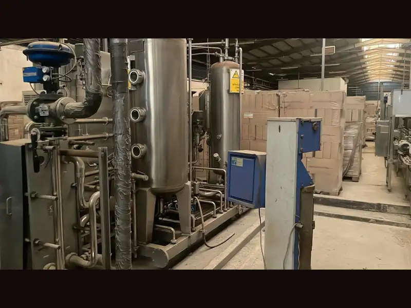 Photo #4 of Used complete isobaric bottling line for CSD 6400 bph