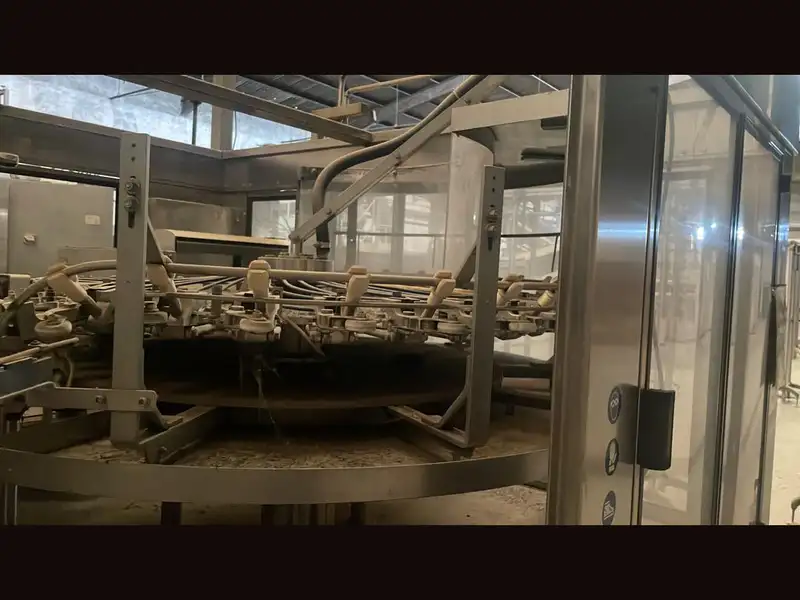 Photo #8 of Used complete isobaric bottling line for CSD 6400 bph